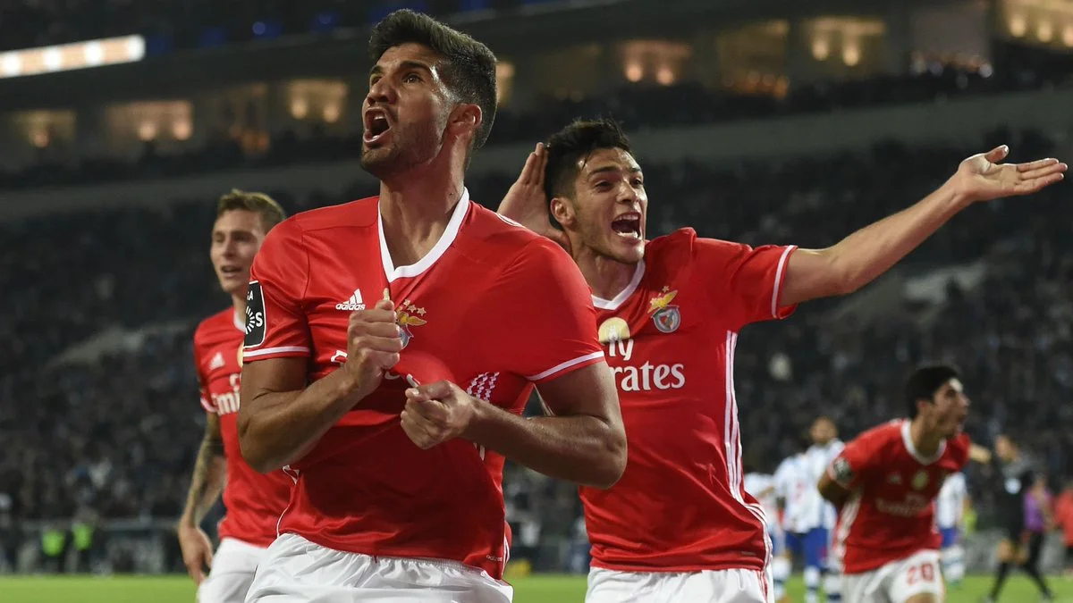 Лісандро Лопес / ФК Бенфіка