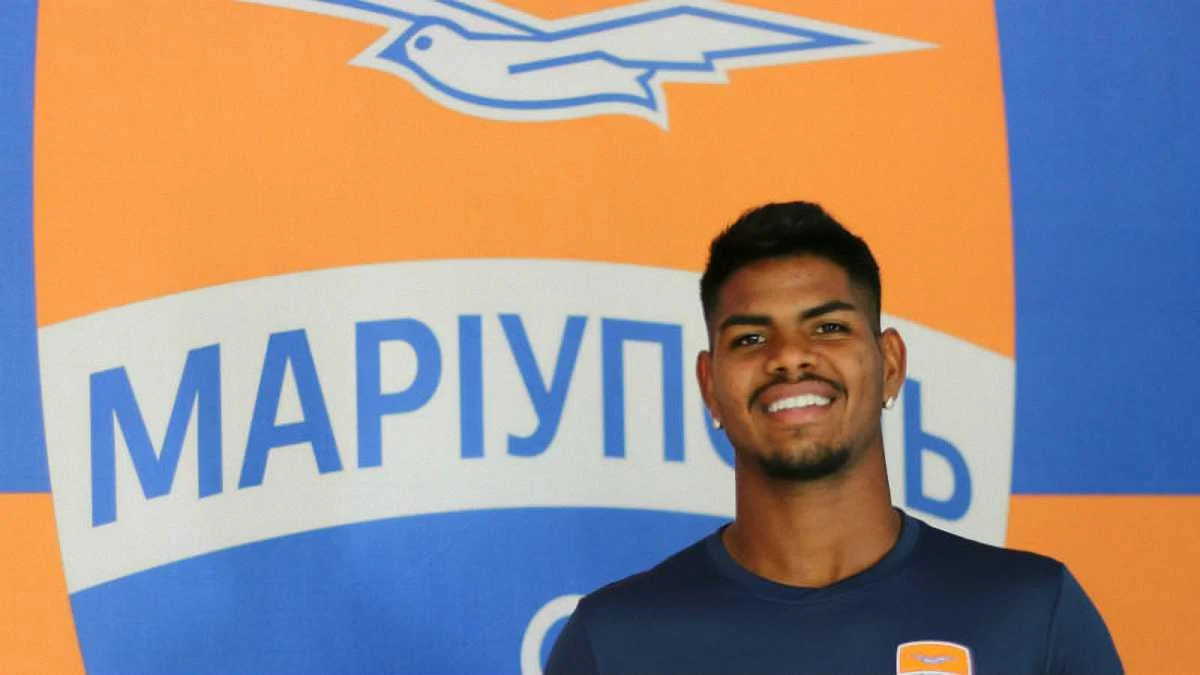 Ерікс / ФК Маріуполь