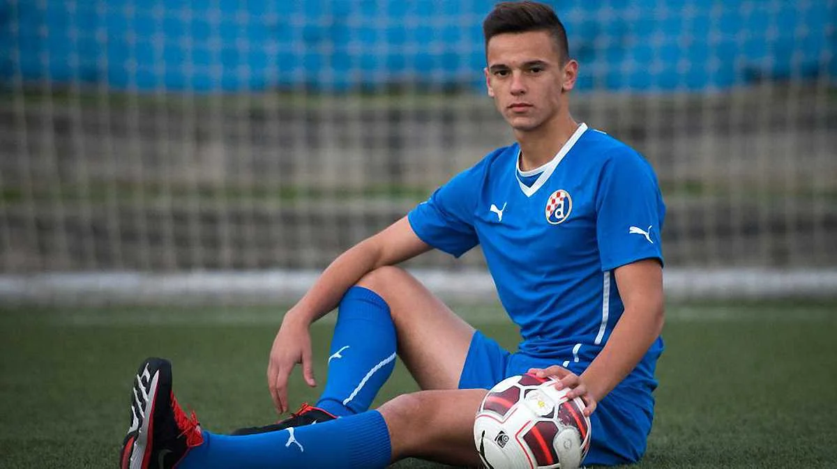 Нікола Моро / ФК Динамо Загреб