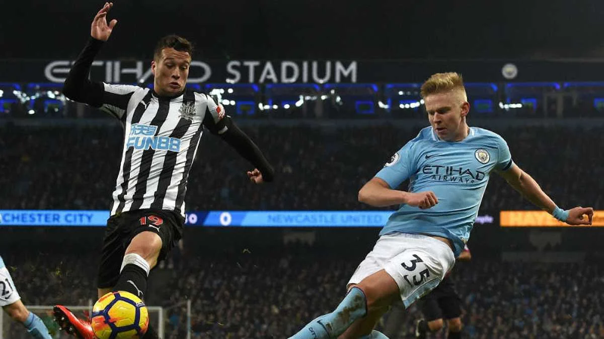 Олександр Зінченко у матчі з Ньюкаслом / Getty Images
