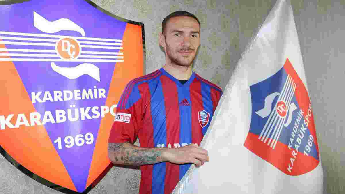 Кравченко подписал контракт с Карабюкспором на 1,5 года