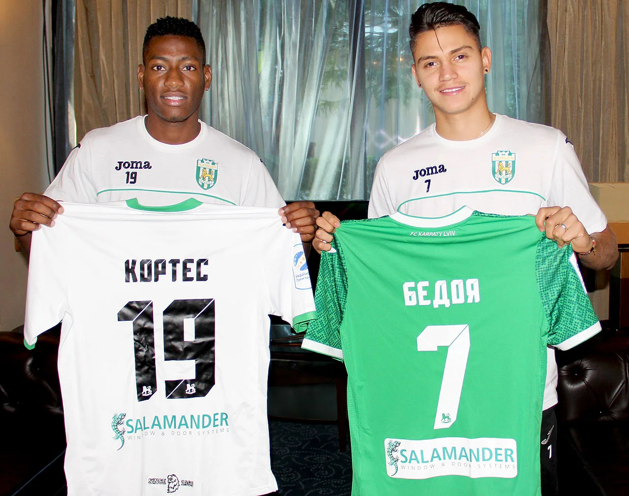 Маурисио Кортес и Джонатан Бедоя / ФК Карпаты