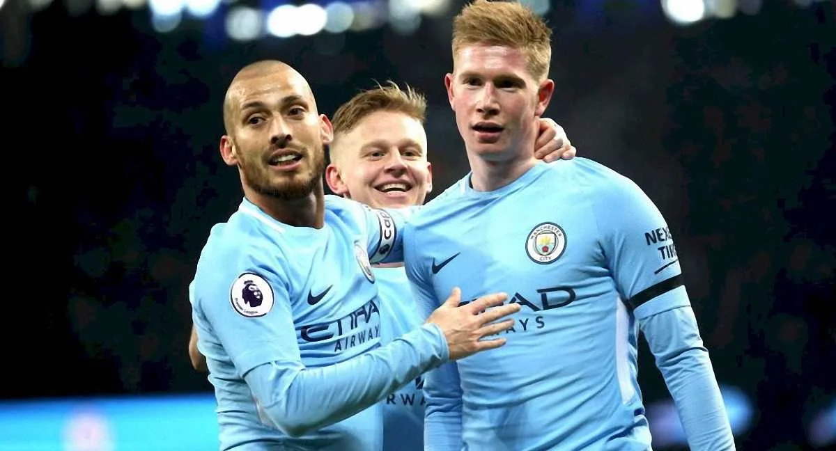 Александр Зинченко / Manchester City