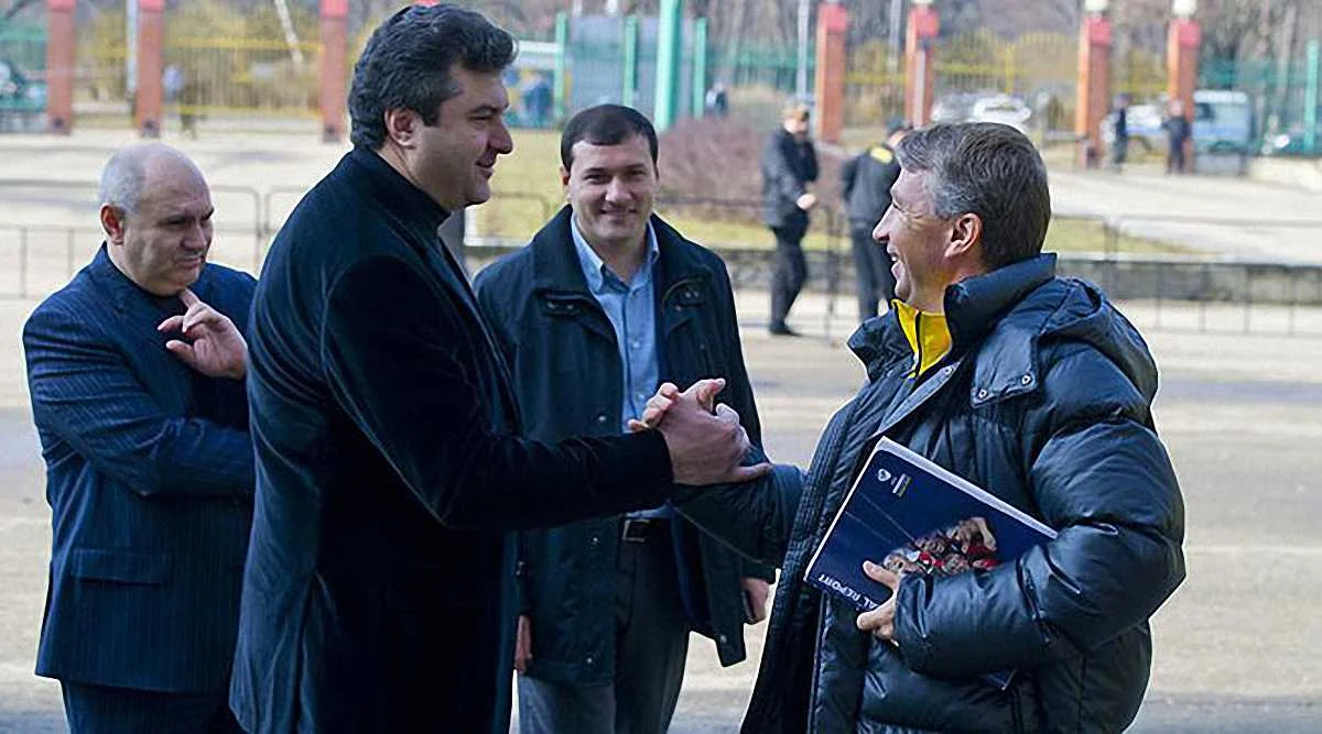 Олег Мкртчан (зліва) / Dynamomania