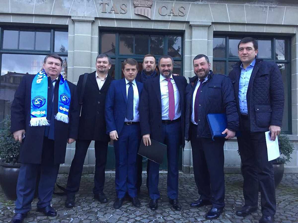 Фото к новости: Журавлев: В глазах Суркиса и других свидетелей увидел, что им стыдно, что они приехали позорить Украину