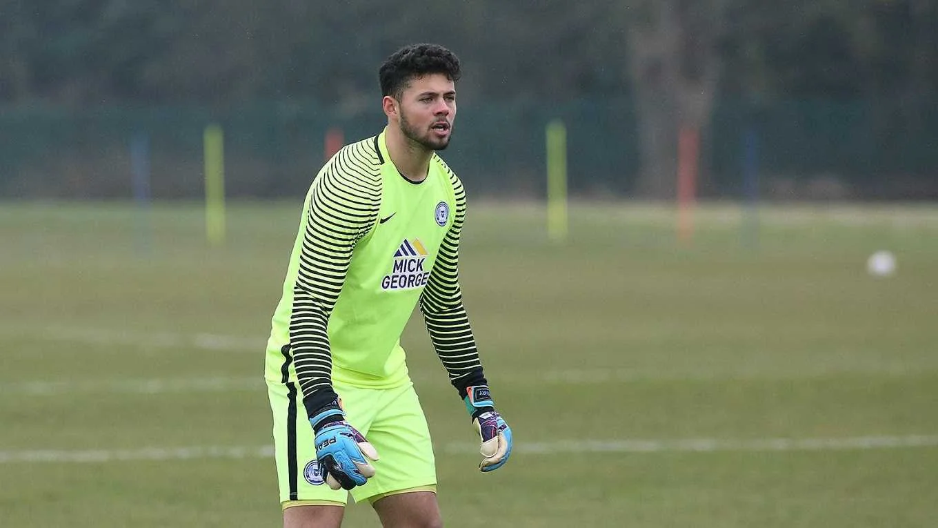 Дион Генри / ФК Питерборо