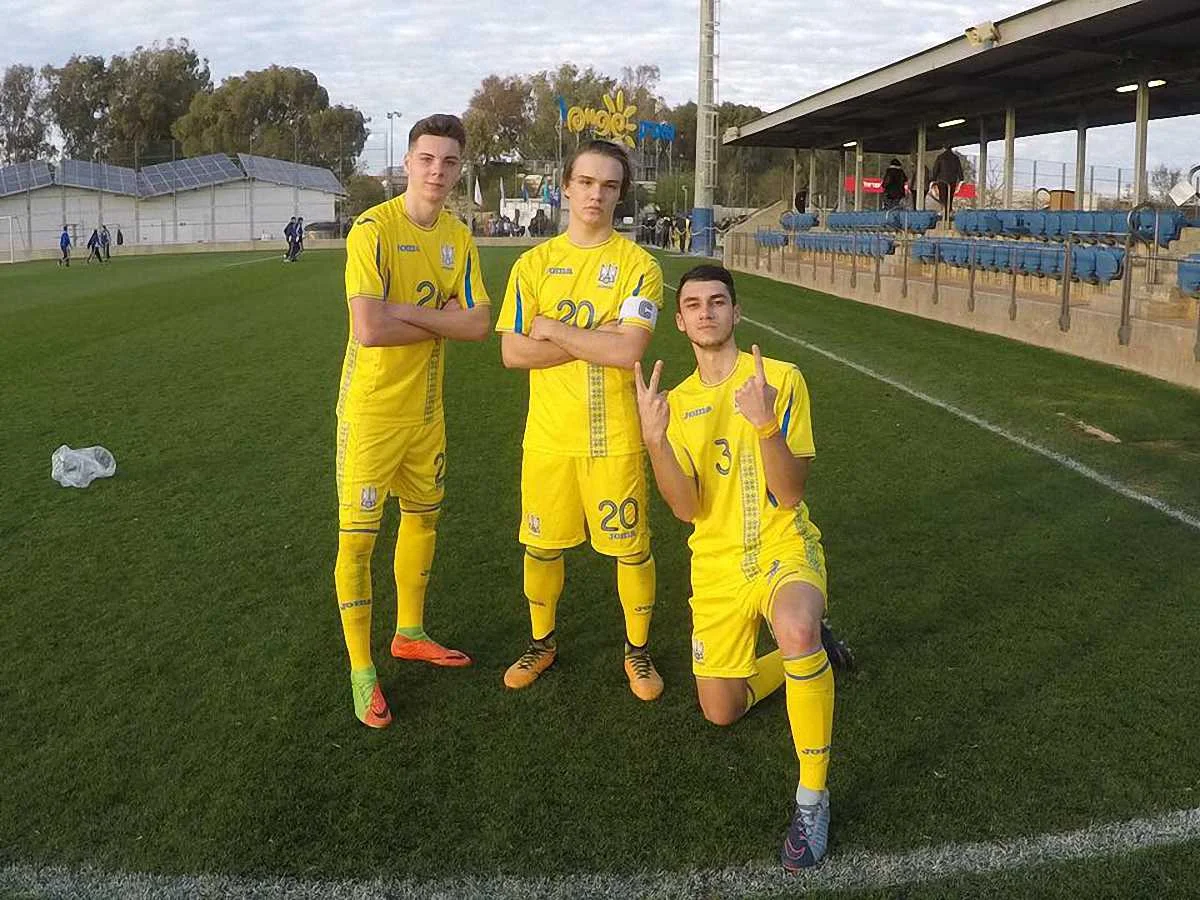 facebook.com/UaNationalFootball