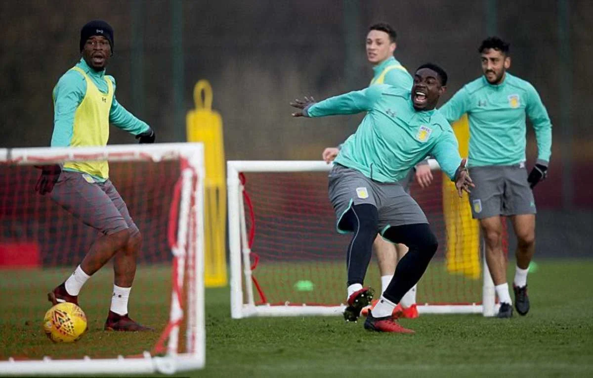 Майка Річардс тренується попри усі негаразди / Daily Mail