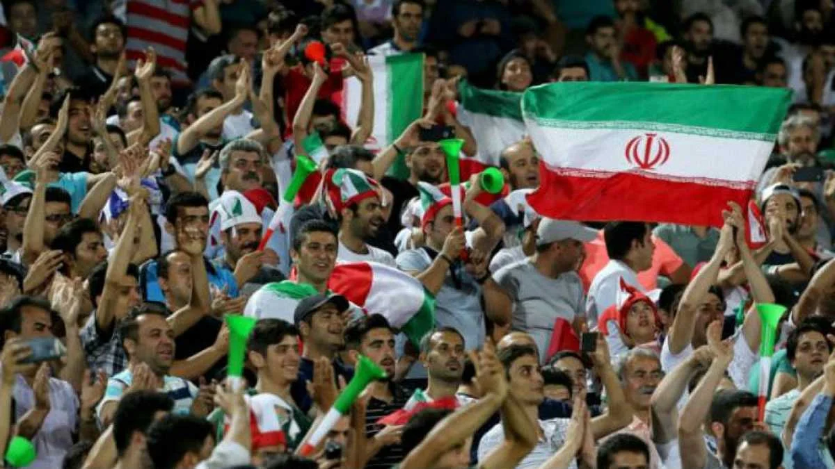 Фанати в Ірані / фото BBC