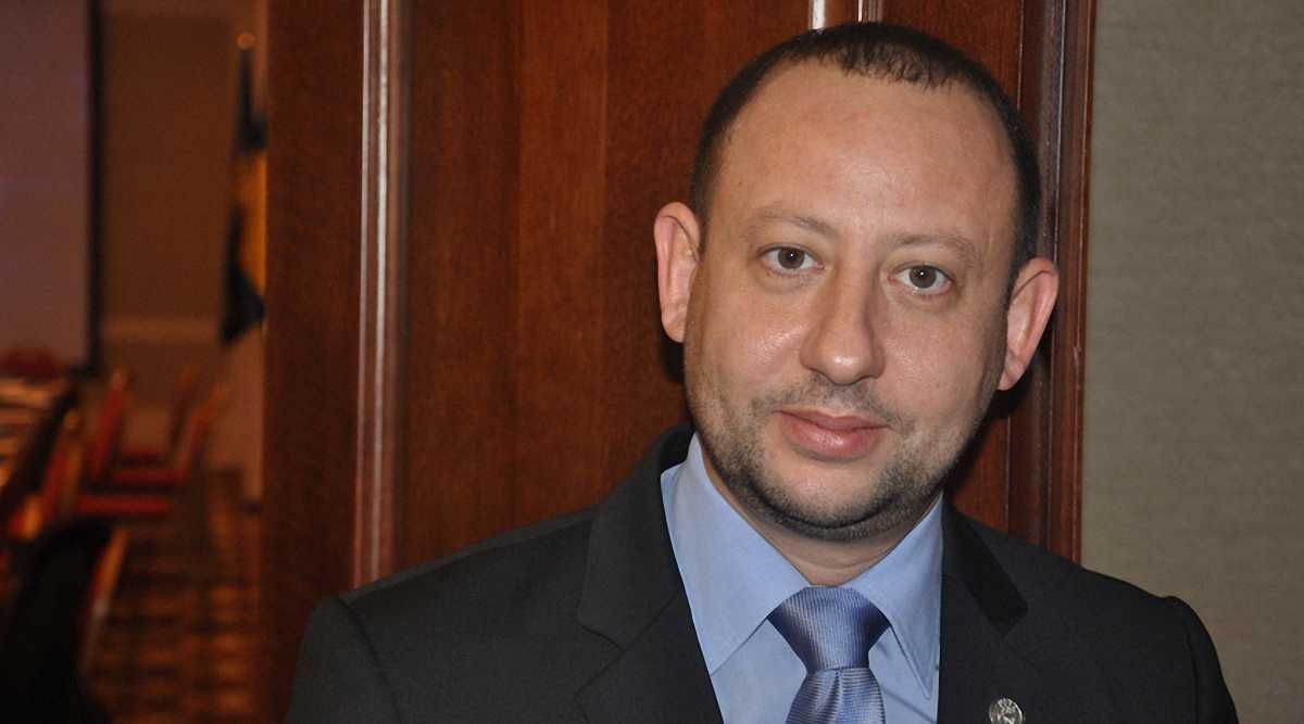 Владимир Генинсон