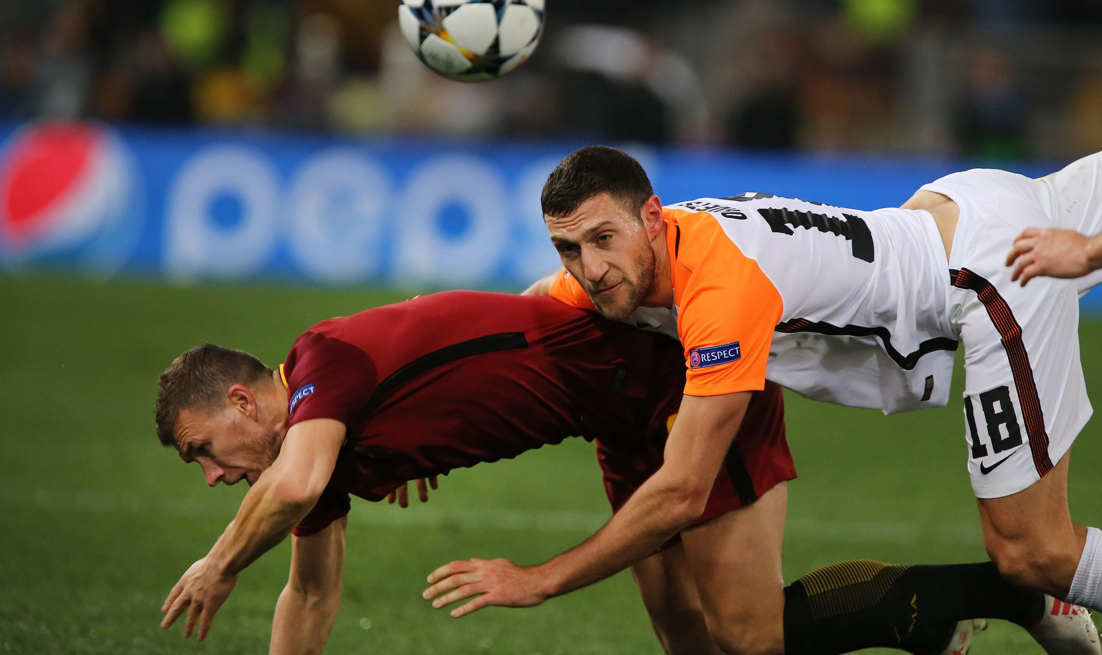 Рома доповзла до чвертьфіналу ЛЧ, Шахтар не зумів