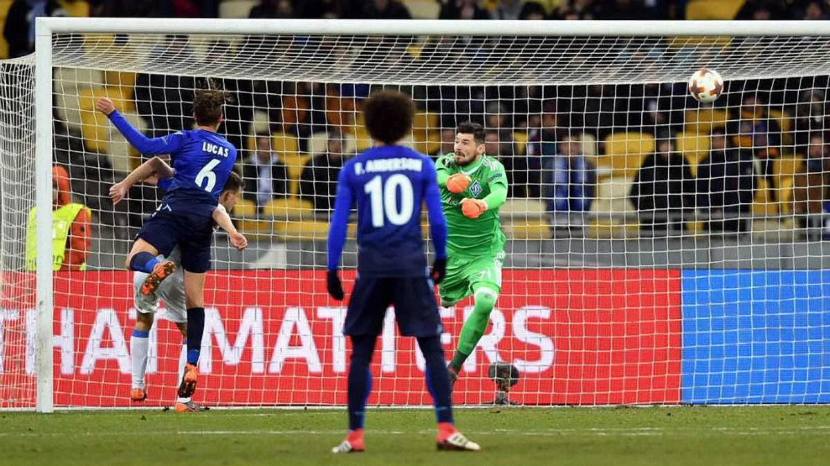 Лукас Лейва открыл счет / фото УЕФА