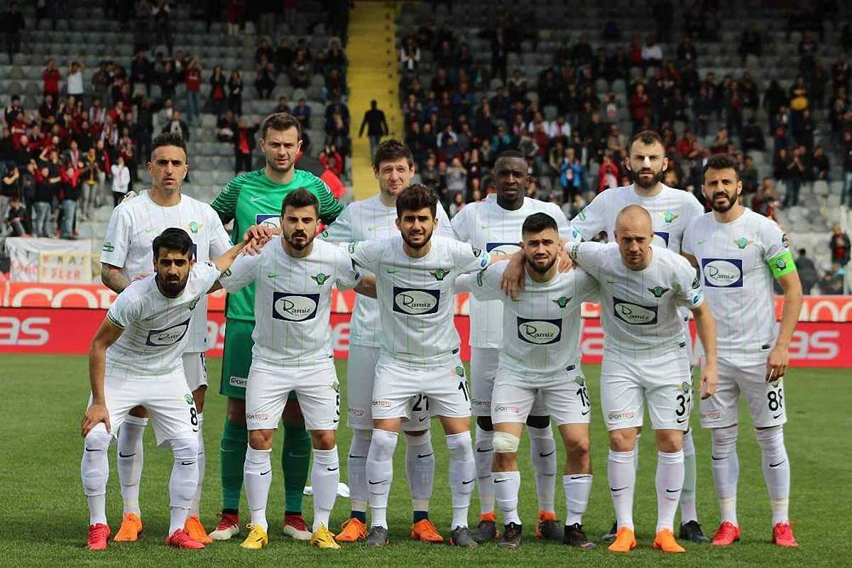 Акхисар Селезнева упустил победу над Генчлерберлиги