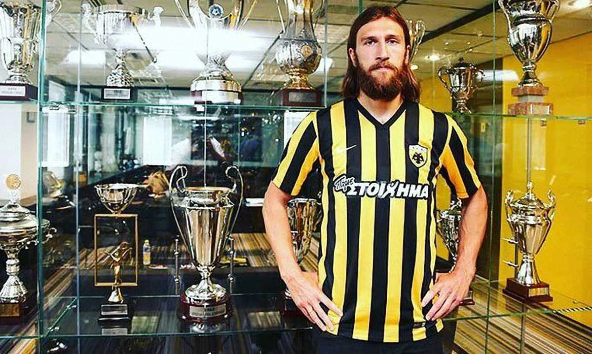 Дмитро Чигринський / ФК АЕК