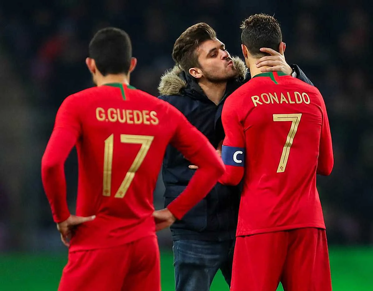 Роналду и его фанат