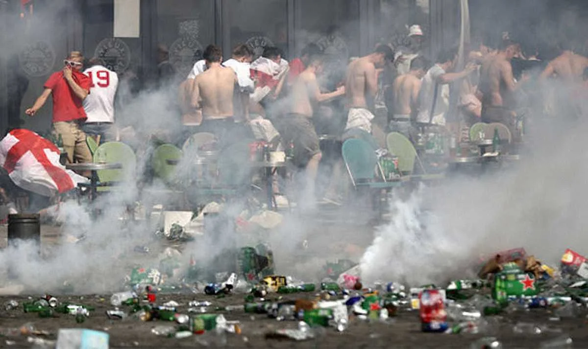 Английские болельщики на Евро-2016