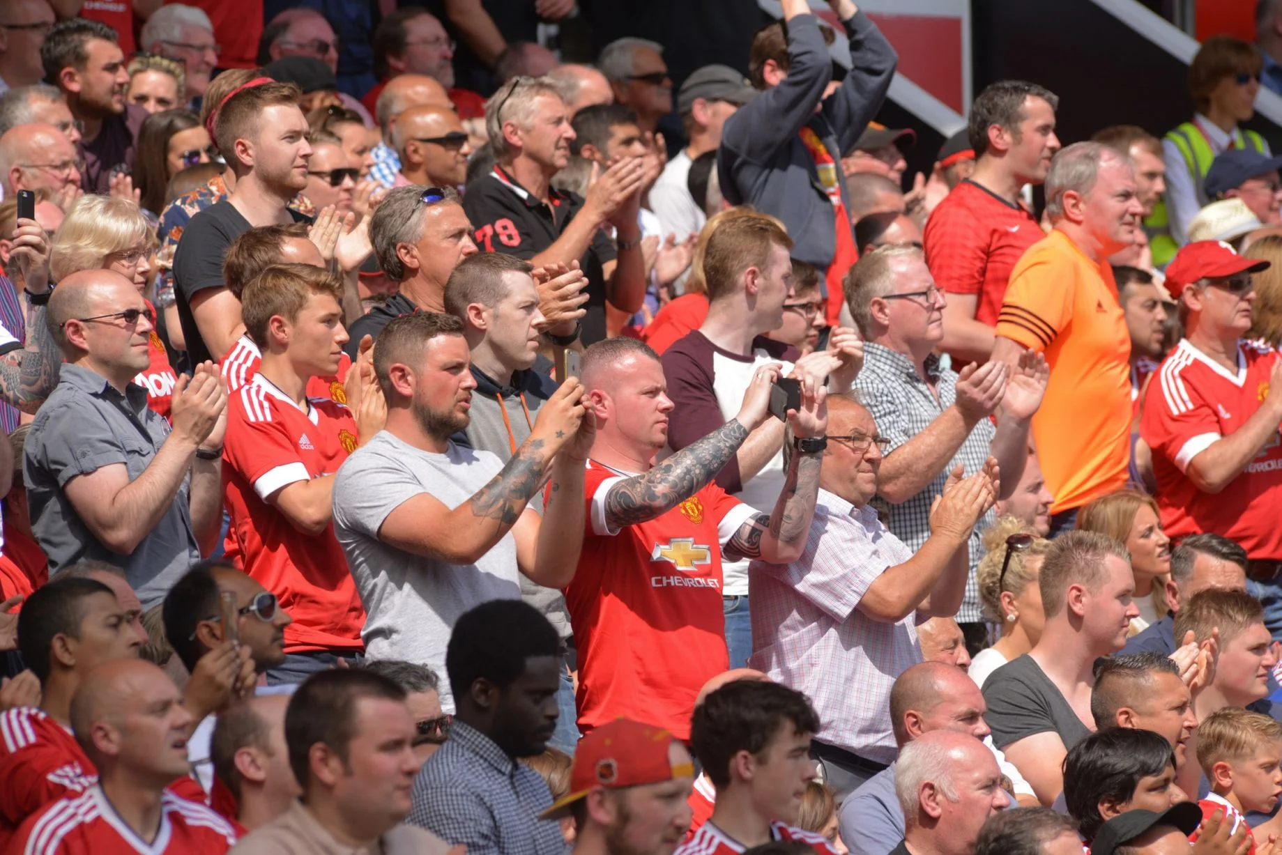Фаны Манчестер Юнайтед/Anthony Jepson
