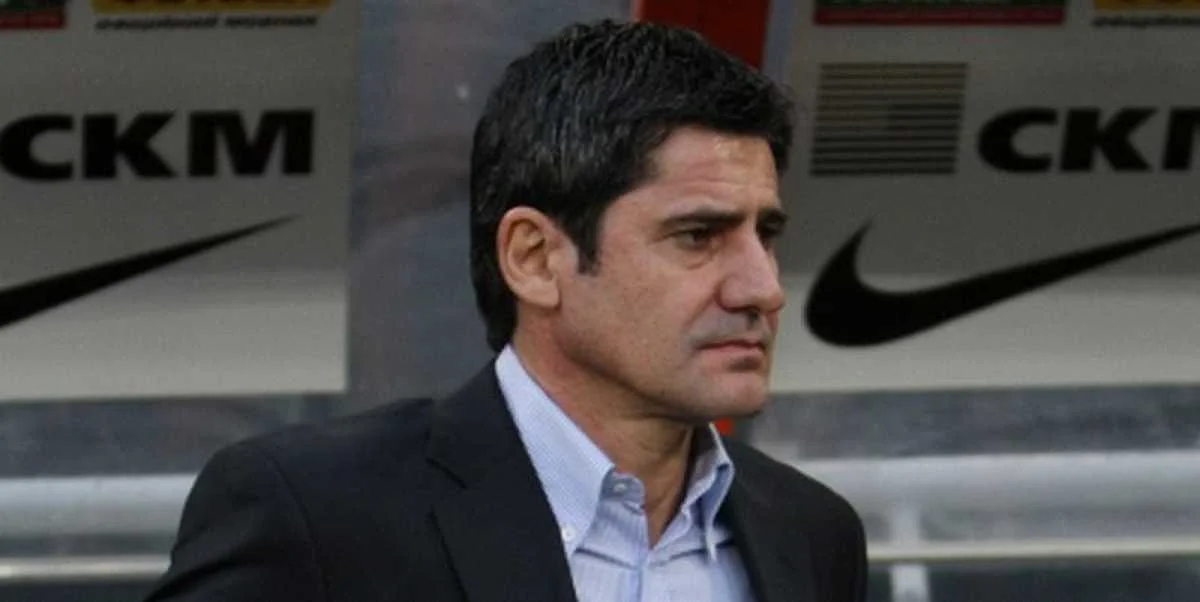 Николай Костов