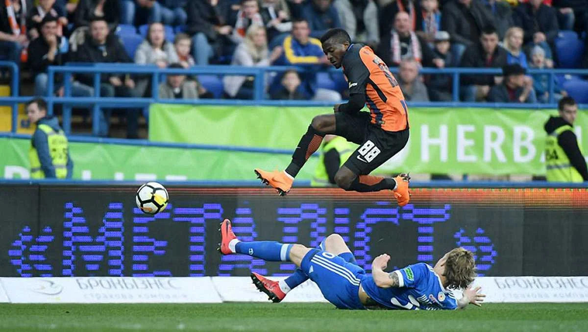 Кайоде против Шабанова / фото: ФК Шахтер