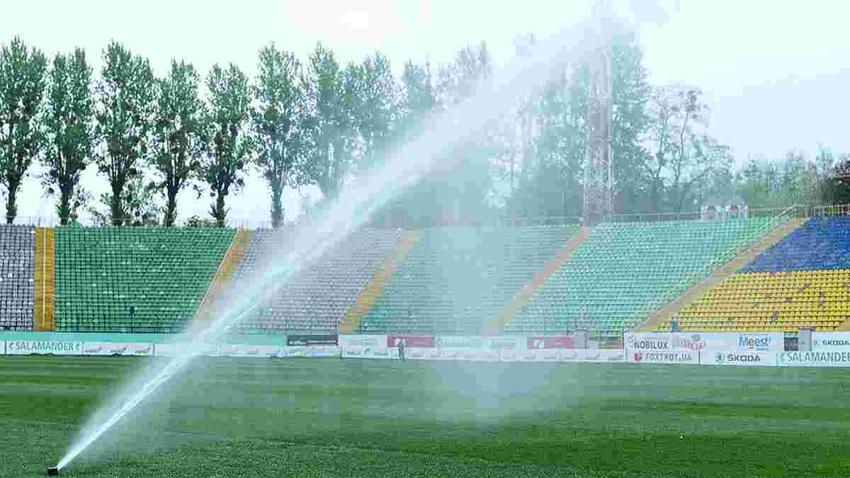 Поступок дня: Карпаты убрали стадион Украина после инспекции Футбол 24