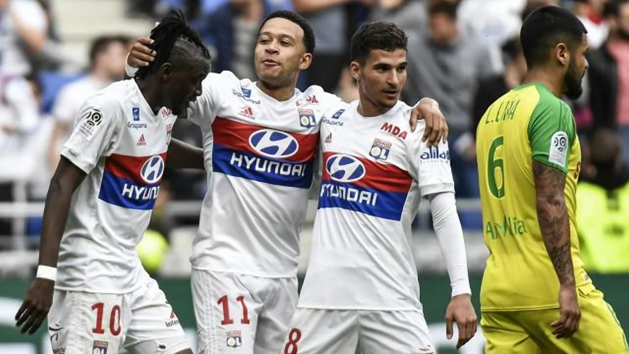 Лион забил рекордные 79 голов в сезоне