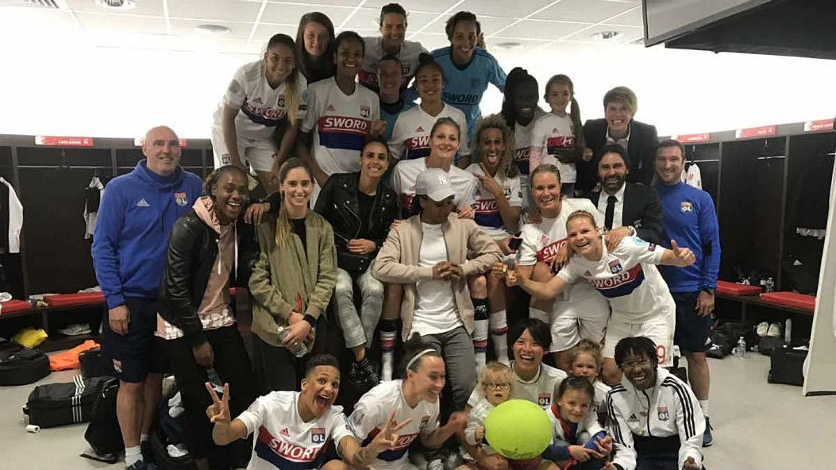 Лион едет в Киев / фото: ФК Лион