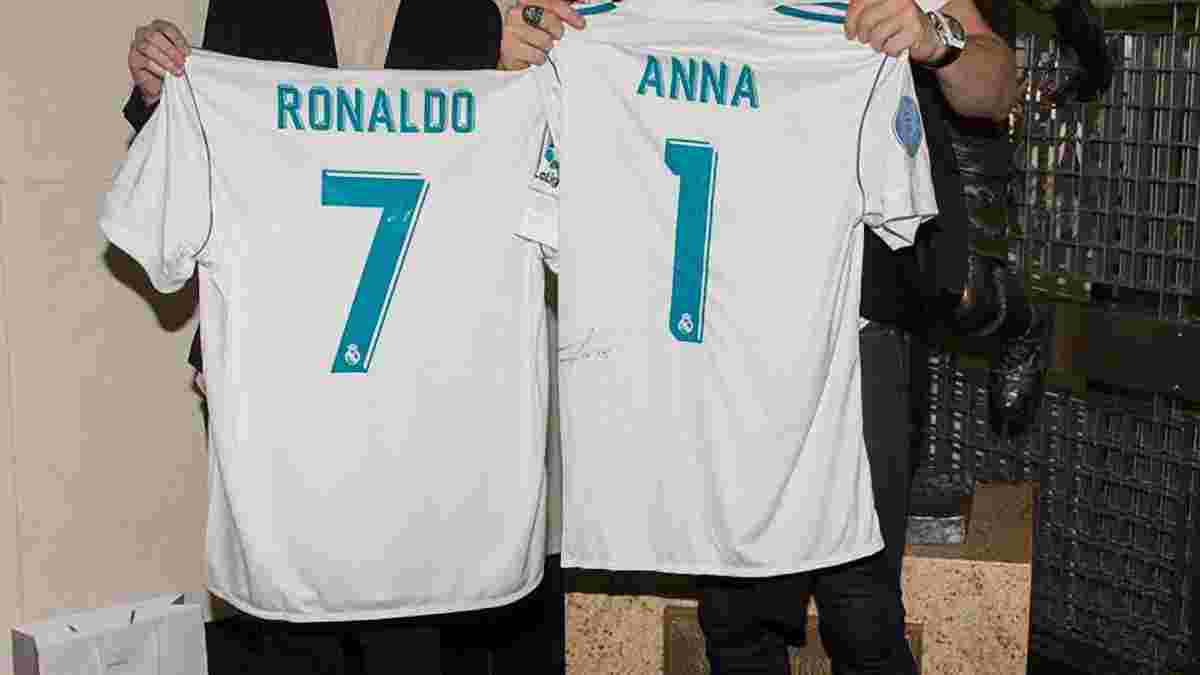 Шахова королева Анна Музичук показала фото з Бензема та привітала Реал із виходом у фінал ЛЧ
