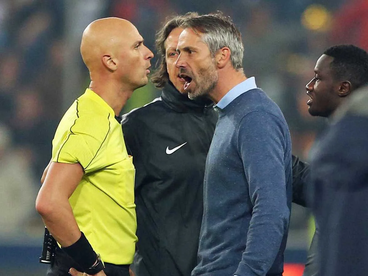 Розе говорит Карасеву все, что о нем думает