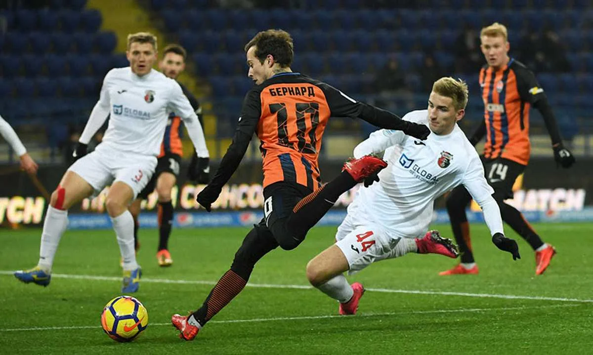 Шахтер – Верес: матч не состоится из-за массового отравления футболистов ровенчан