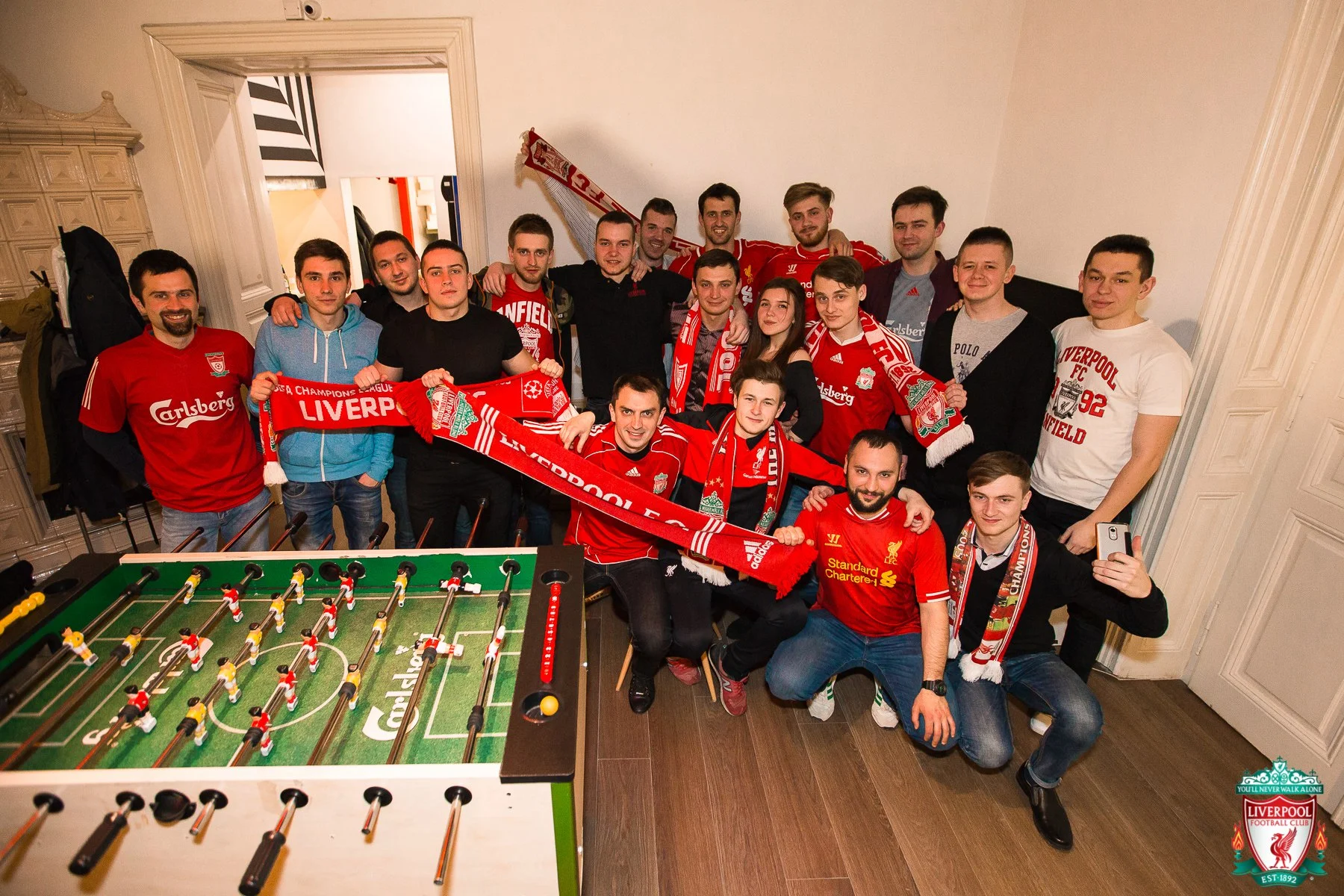 Фанати Ліверпуля у Львові