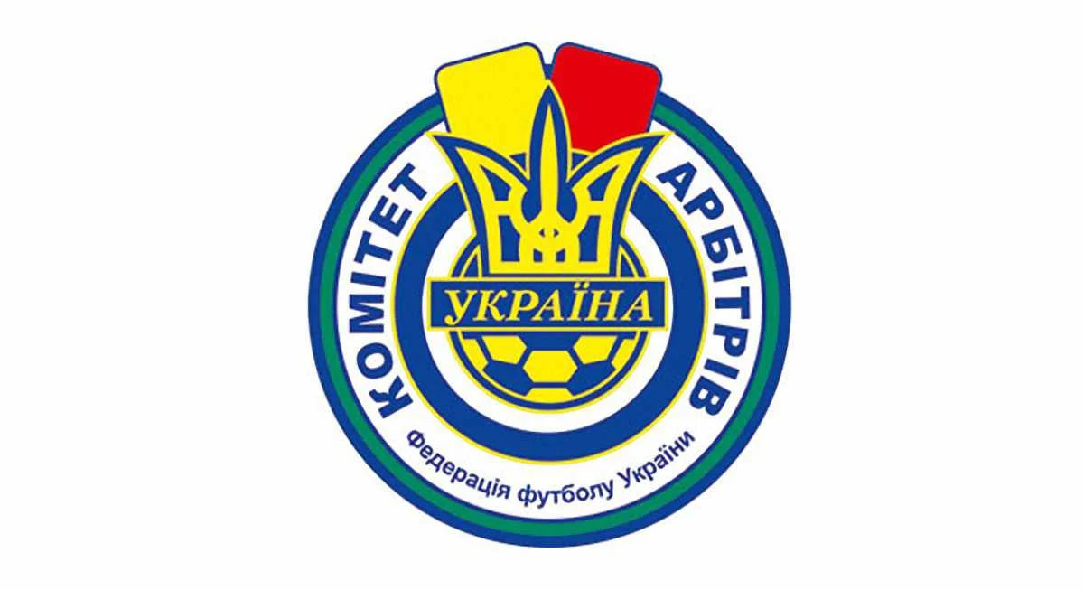 Офсайд, невловимий для ока, або проблеми з нормативами з бігу? Як Комітет арбітрів покриває помічника судді