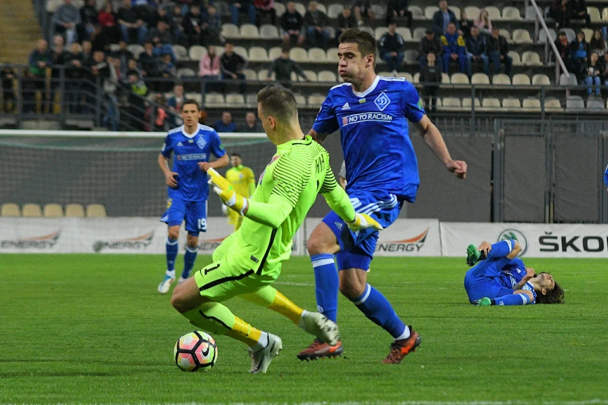 Андрій Лунін / Футбол 24