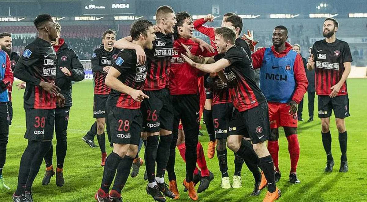 Довбик в составе Митьюлланда стал чемпионом Дании