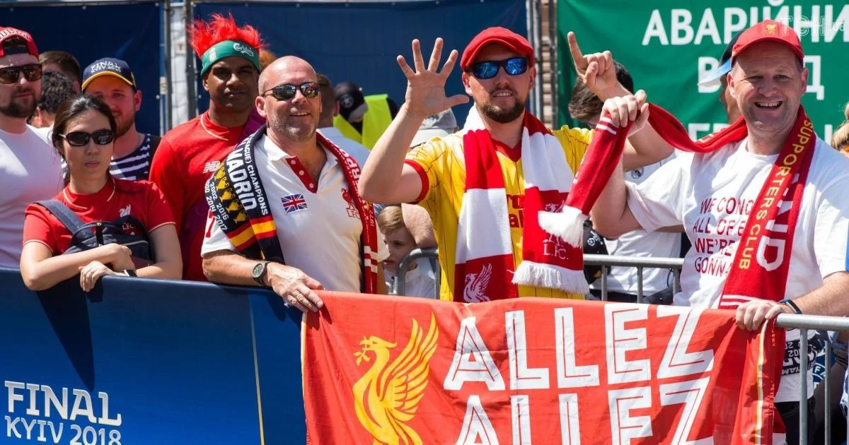 Фанаты Ливерпуля