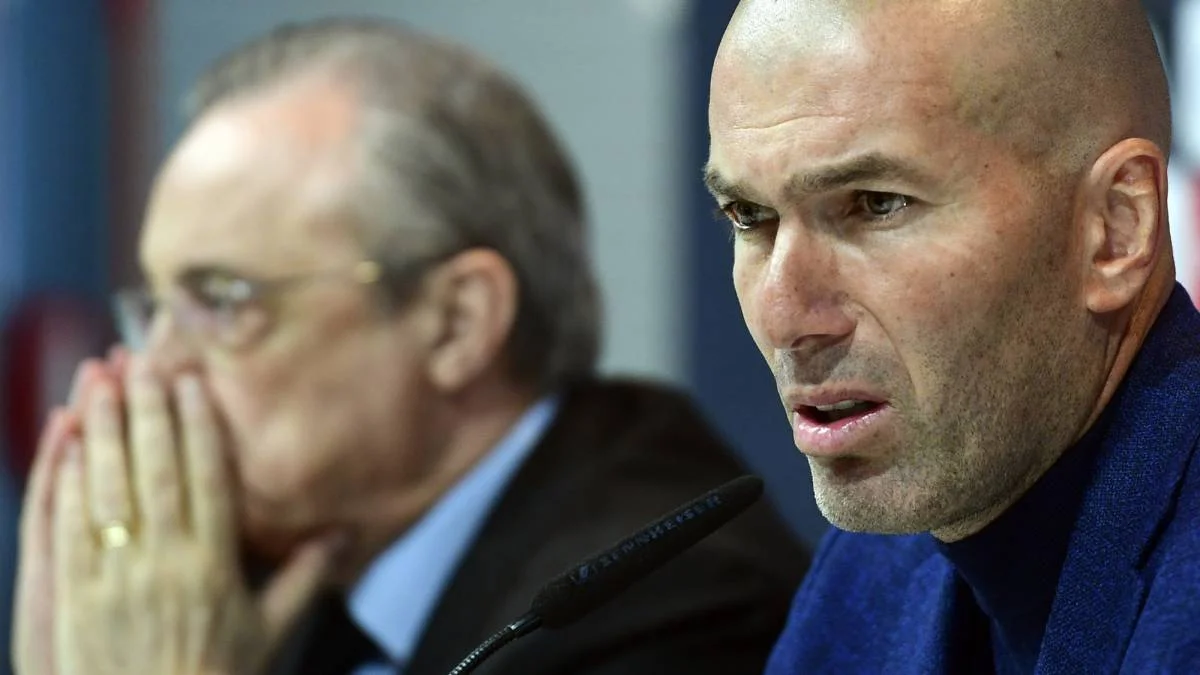 Зідан оголошує про відхід з Реала / Marca