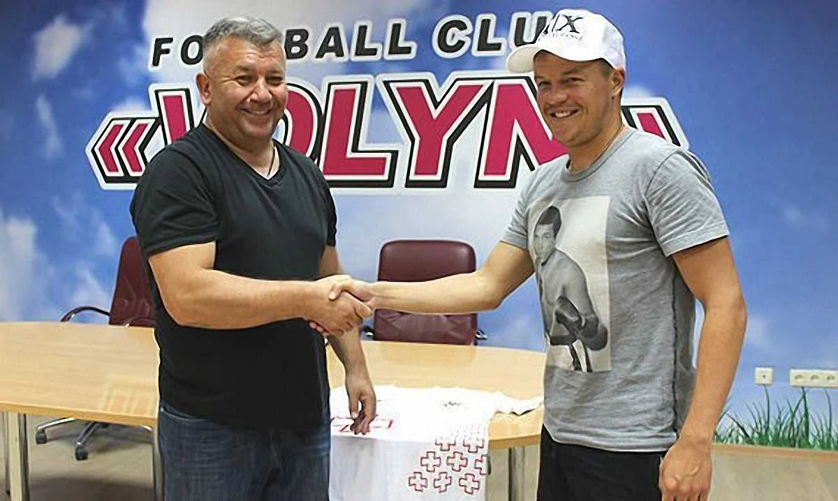 Денис Кожанов (справа) / Фото: ФК Волинь