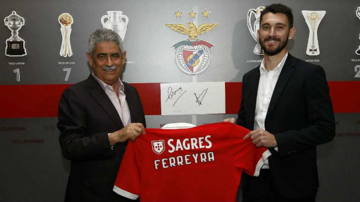 Факундо Феррейра (справа) / фото: ФК Бенфика