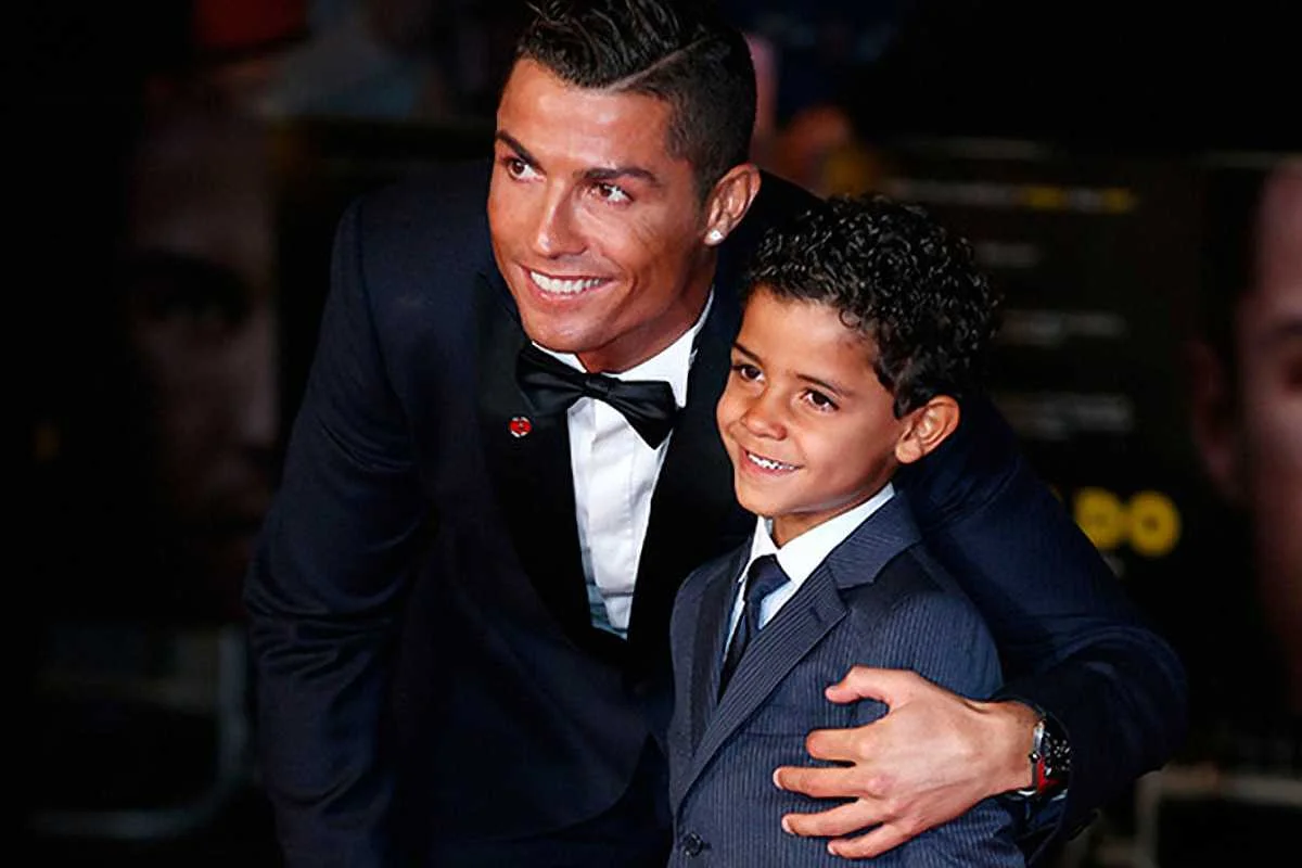 Криштиану Роналду с сыном / Фото: AS