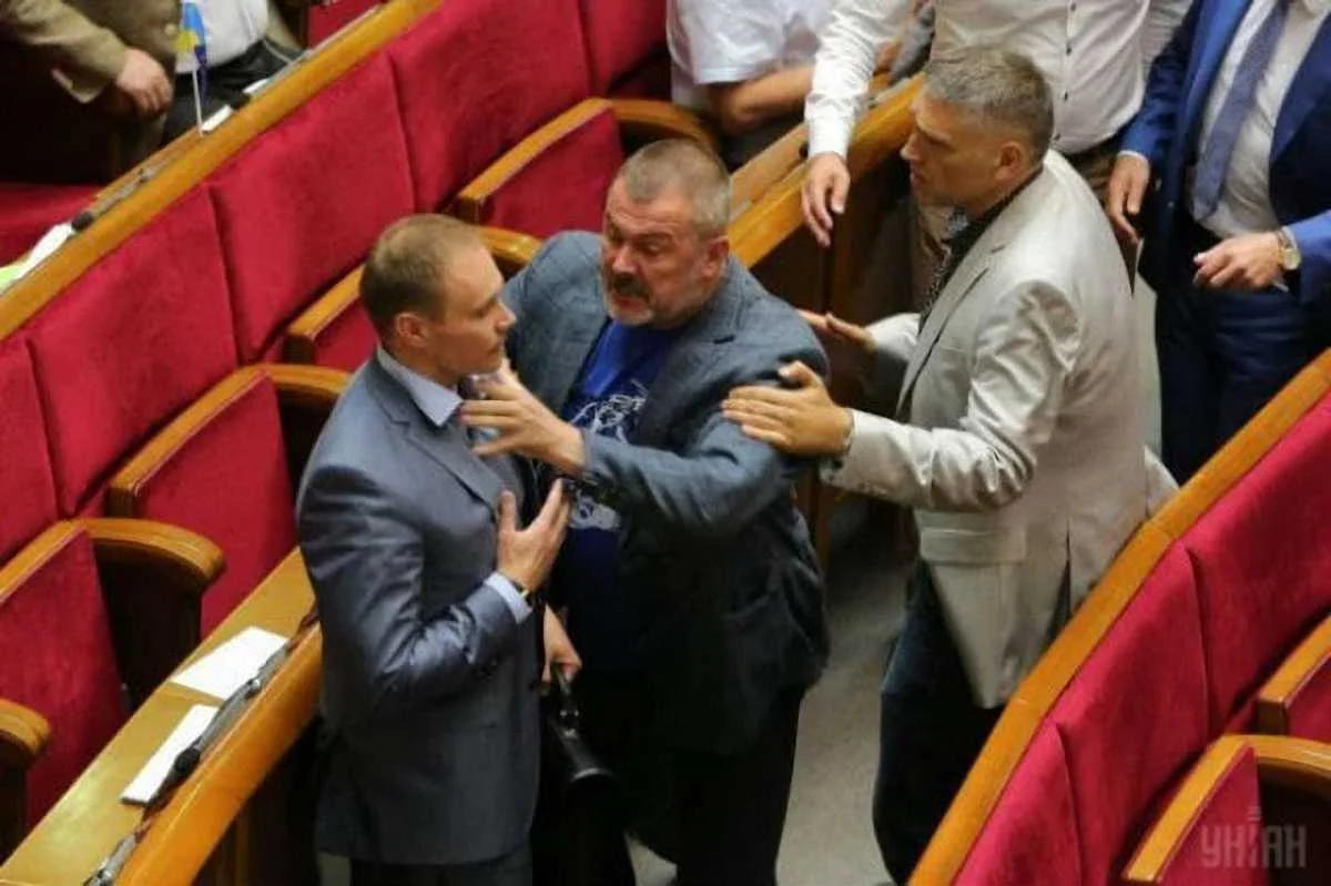 Конфлікт Берези та Долженкова / УНІАН