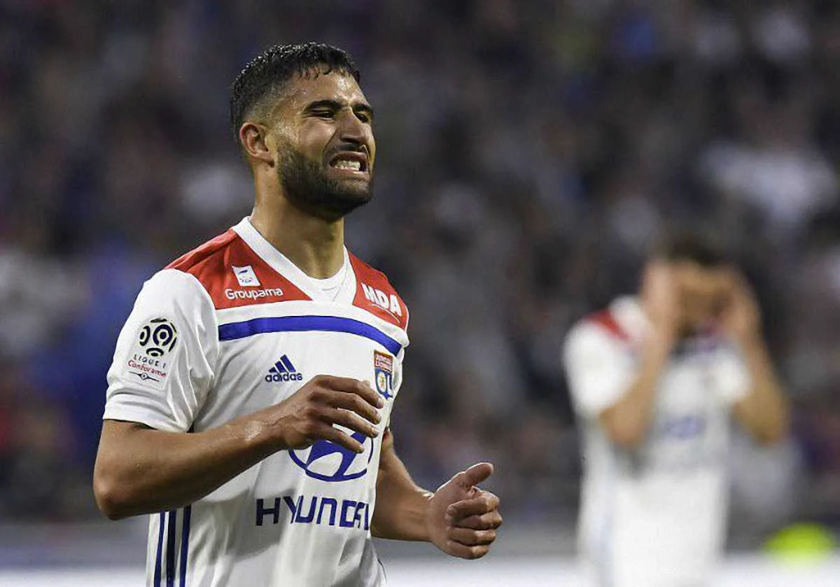 Набиль Фекир / фото: официальный сайт ФК Лион