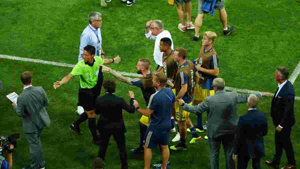 Німецький футбольний союз покарав винних за святкування переможного гола перед тренерським штабом шведів
