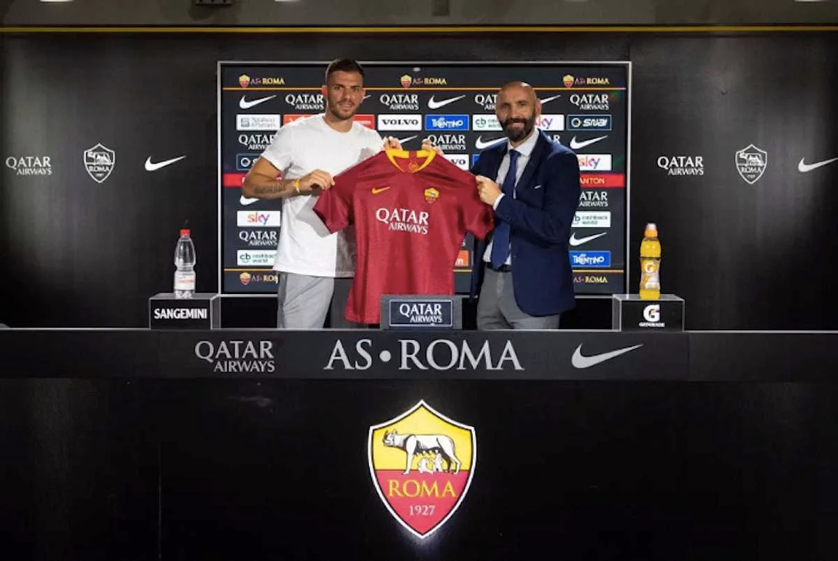 Давіде Сантон (ліворуч)