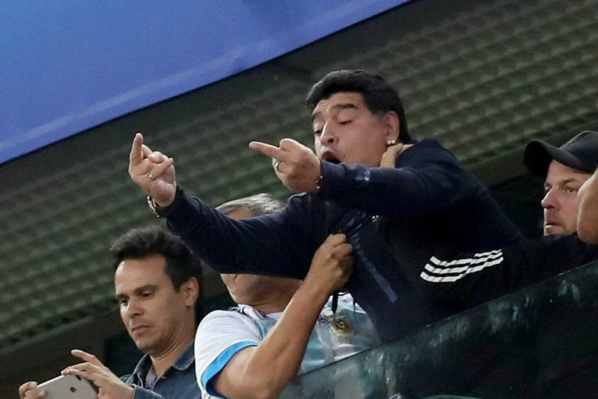 Диего Марадона во время матча Нигерия – Аргентина / Getty Images