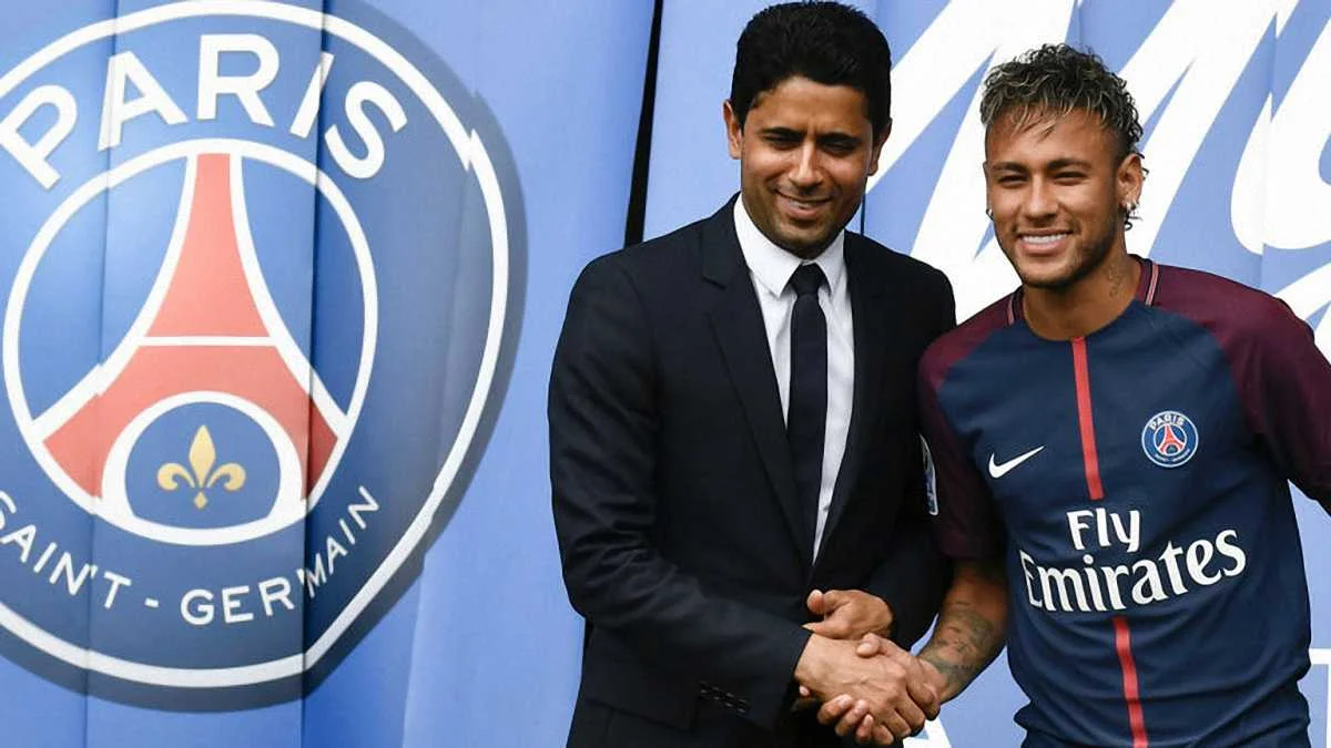 Президент ПСЖ Нассер Аль-Хелаифи и Неймар / Sky