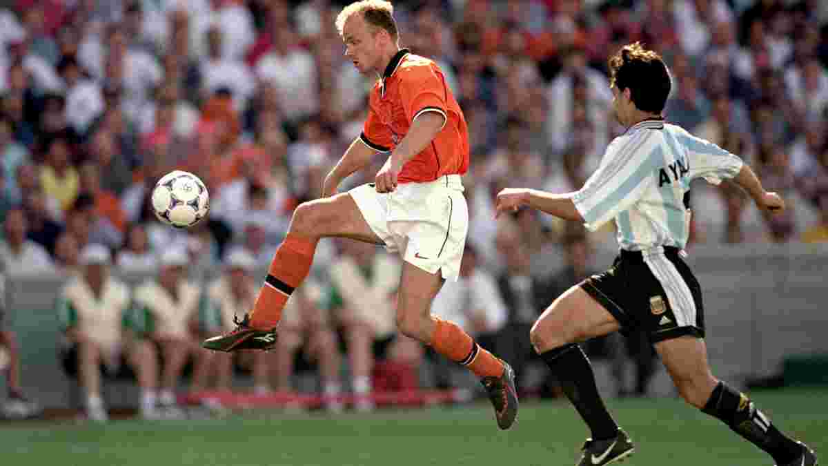 Рівно 20 років тому забили один з найкрасивіших голів в історії ЧС – Бергкамп шокував Аргентину