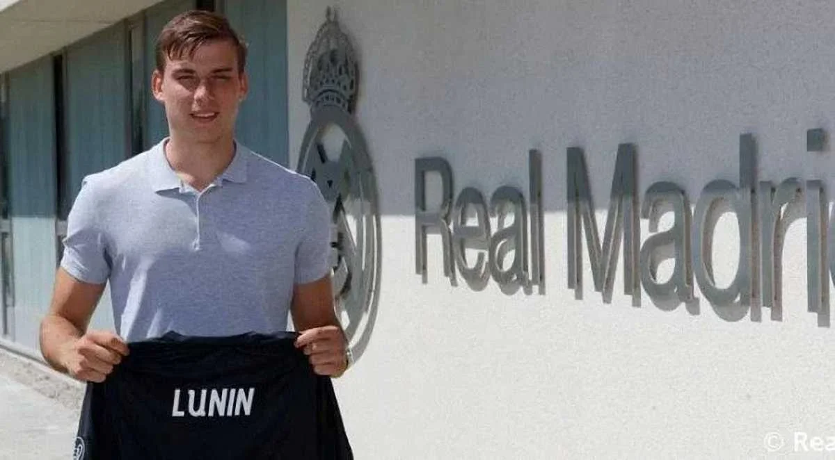 Андрей Лунин / ФК Реал