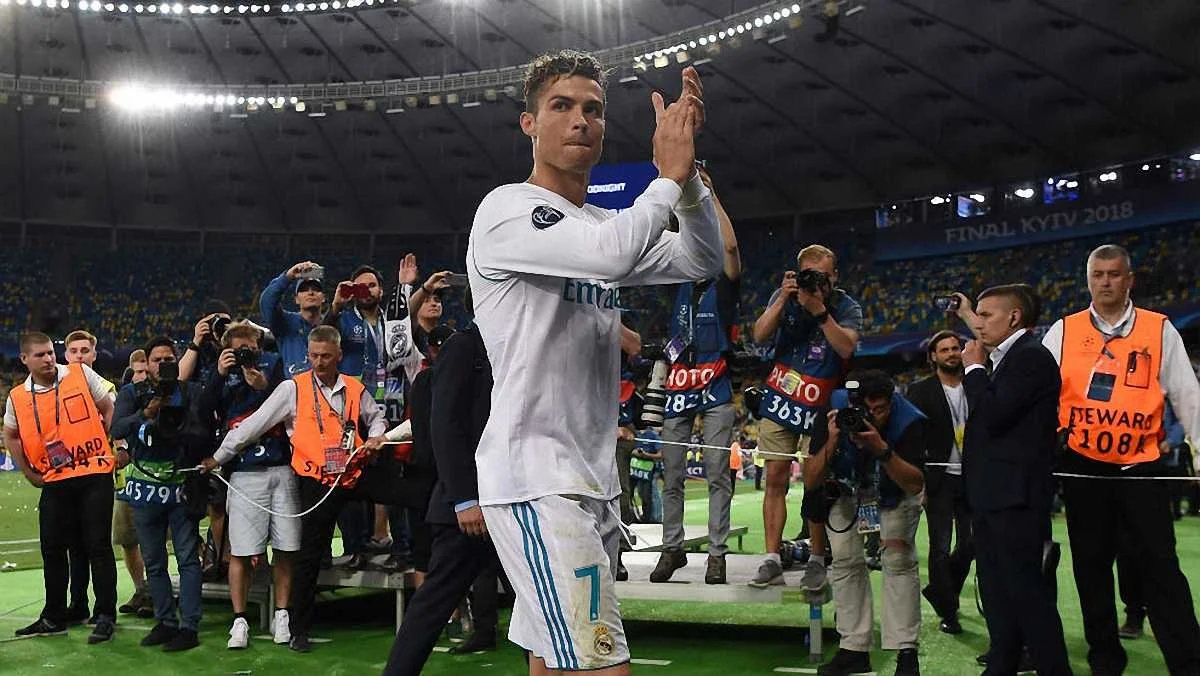 Роналду відхилив контракт століття