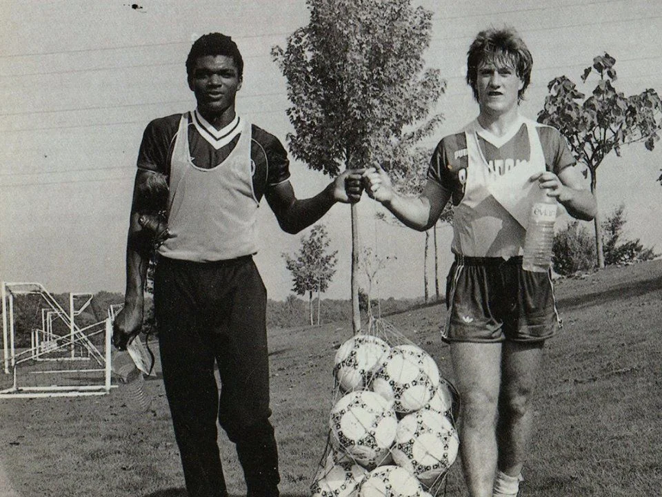 Десайї Дешам