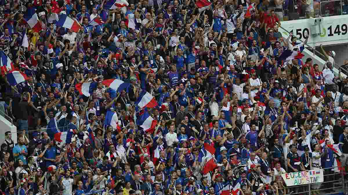 Фінал ЧС-2018 Франція – Хорватія: учасниці "Pussy Riot" вибігли на поле під час матчу