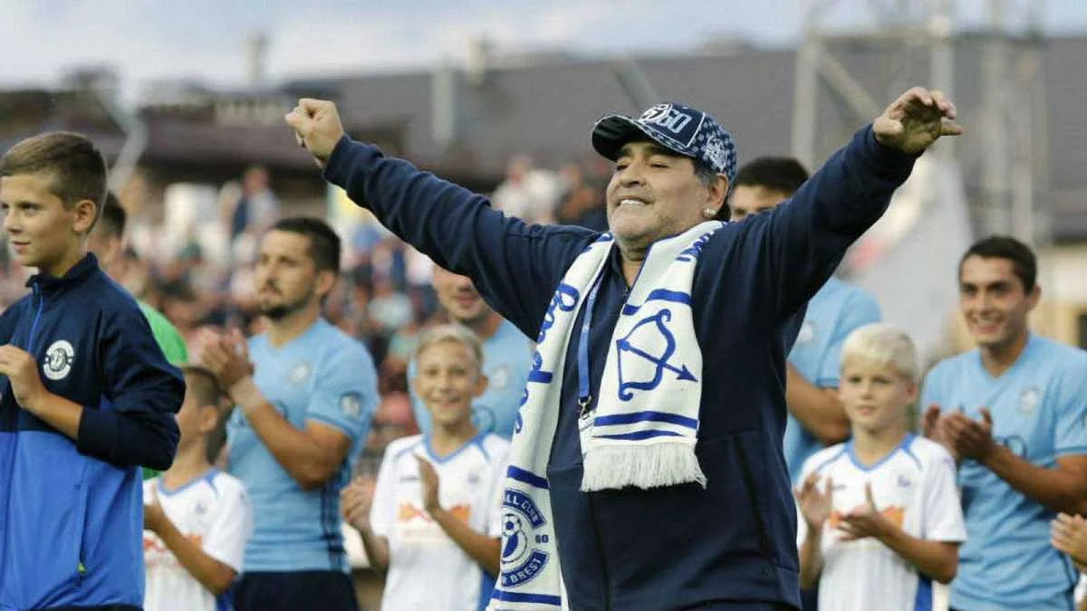 Диего Марадона / фото: ФК Динамо Брест